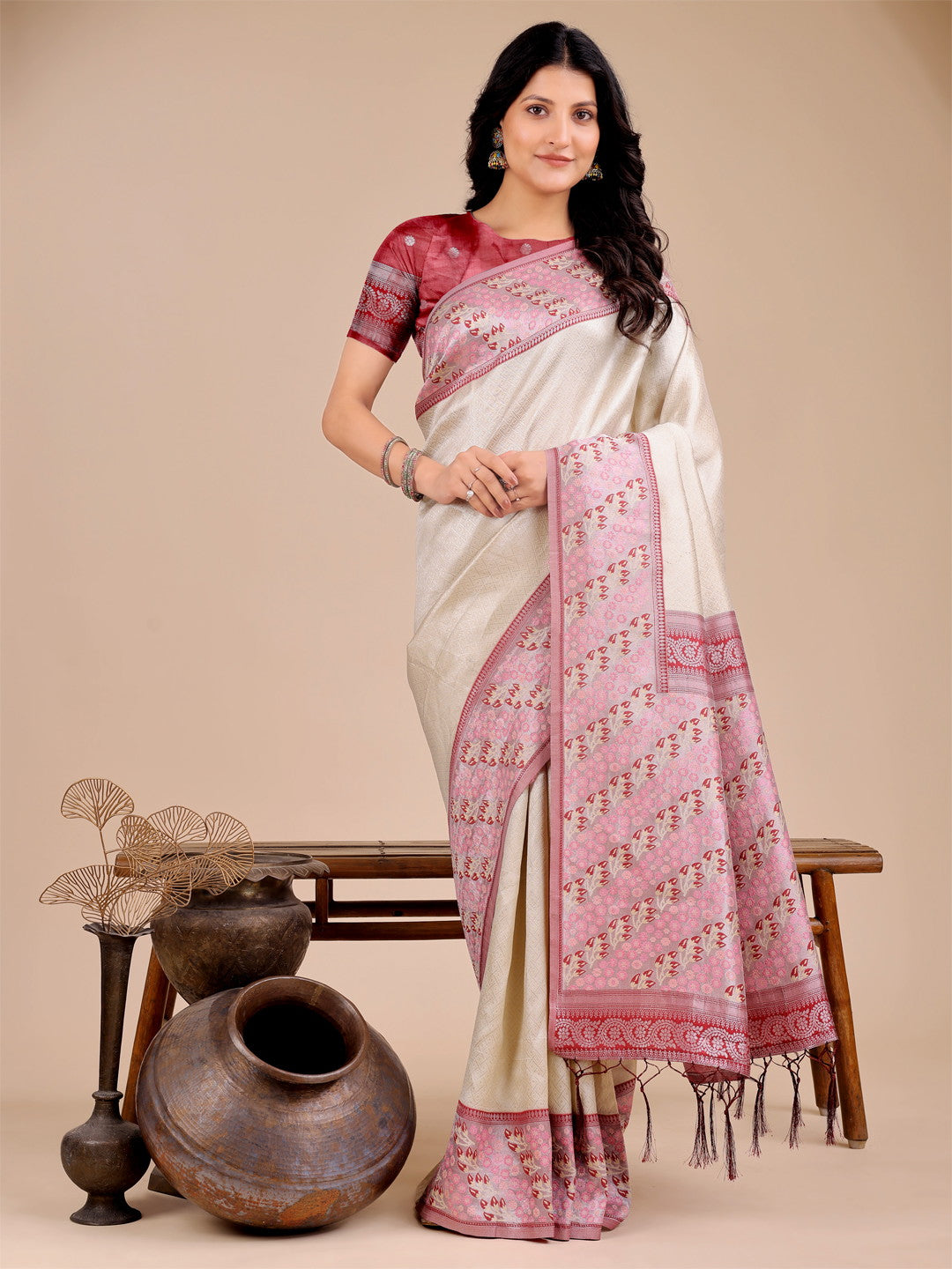 Lichi Silk With Latkan Saree