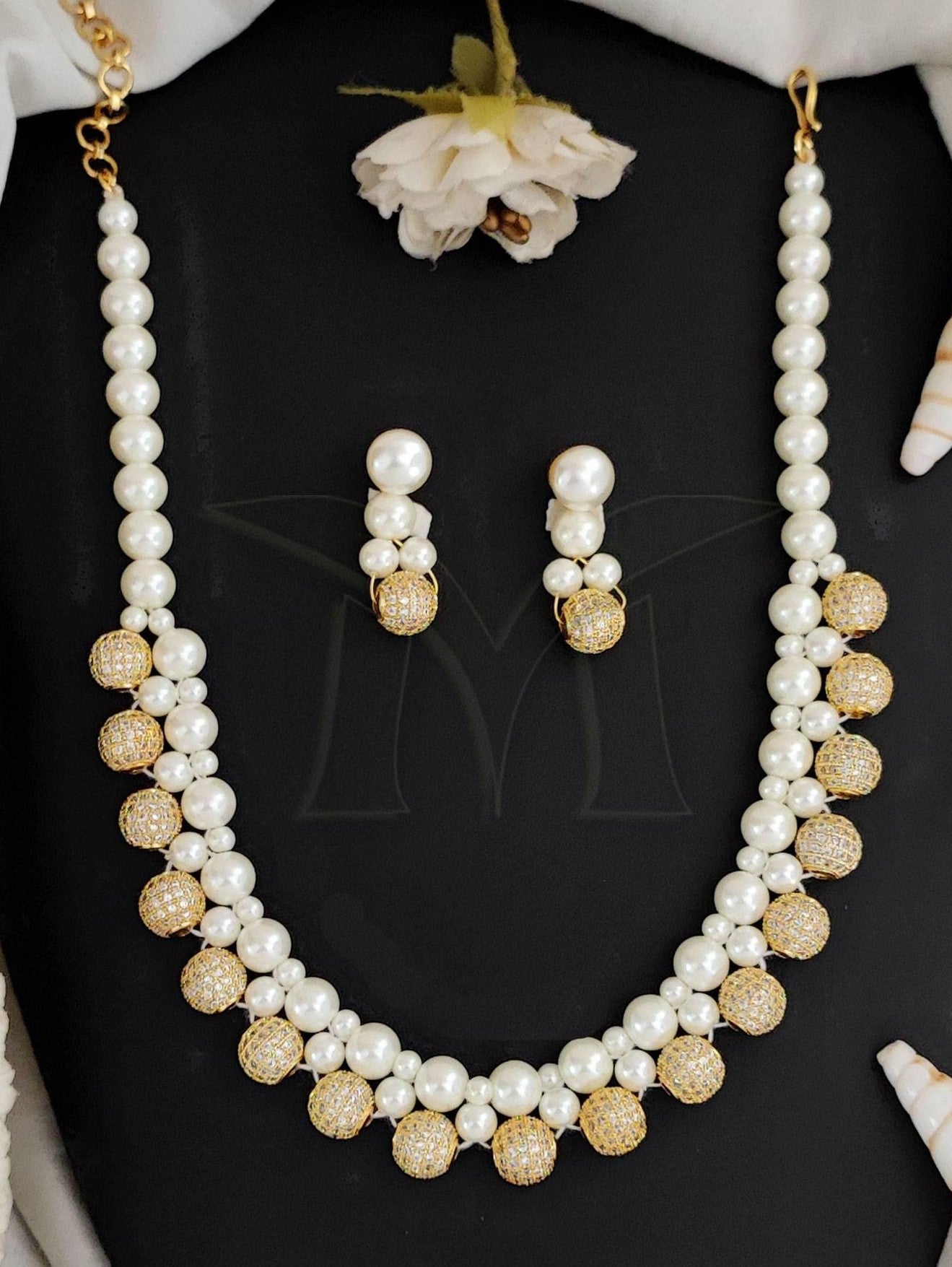Pearl & Kundan Mala Set with Earrings